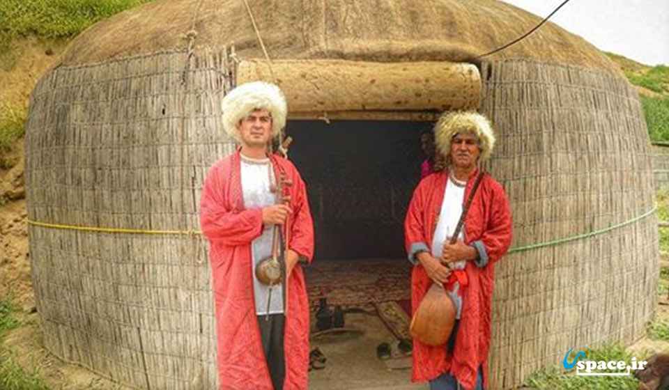 نمایی از اتاق‌های سنتی ترکمن‌ها (مشهور به ترکمن اوی)- اقامتکاه بوم گردی خالد نبی-گلستان-کلاله- روستای گچی سو